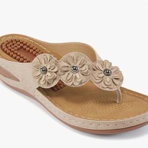 Size 12 Summer sandals - great support